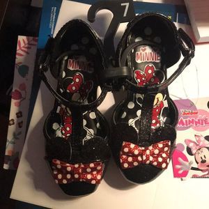 $$$ Adorable Disney Junior Minnie Mouse dress shoes. Size 7 NWT
